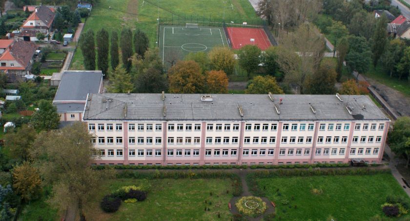 Koniec roku szkolnego w szkołach powiatowych