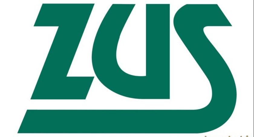 Student idzie do pracy w wakacje – co ze składkami?