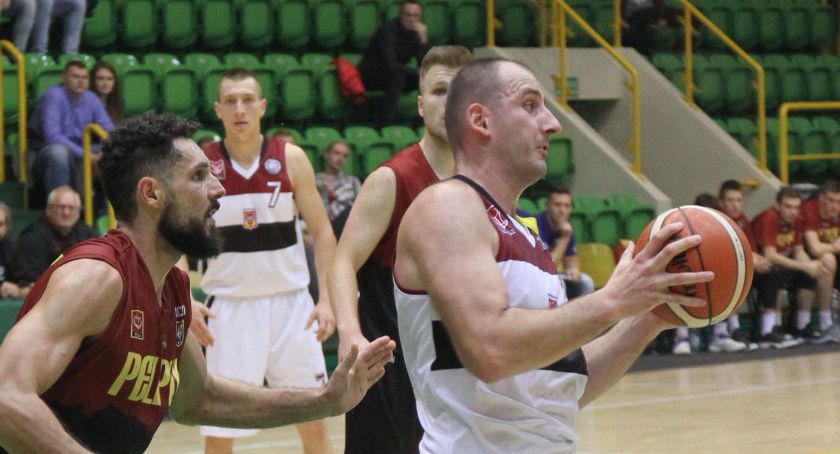 Marcin Majer wracana parkiet