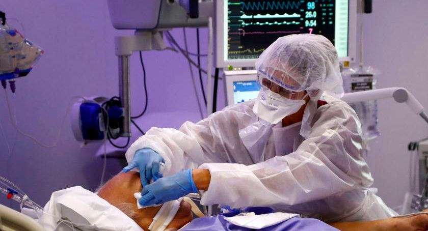 Eksperci: każdy drobnoustrój może być przyczyną sepsy, także koronawirus