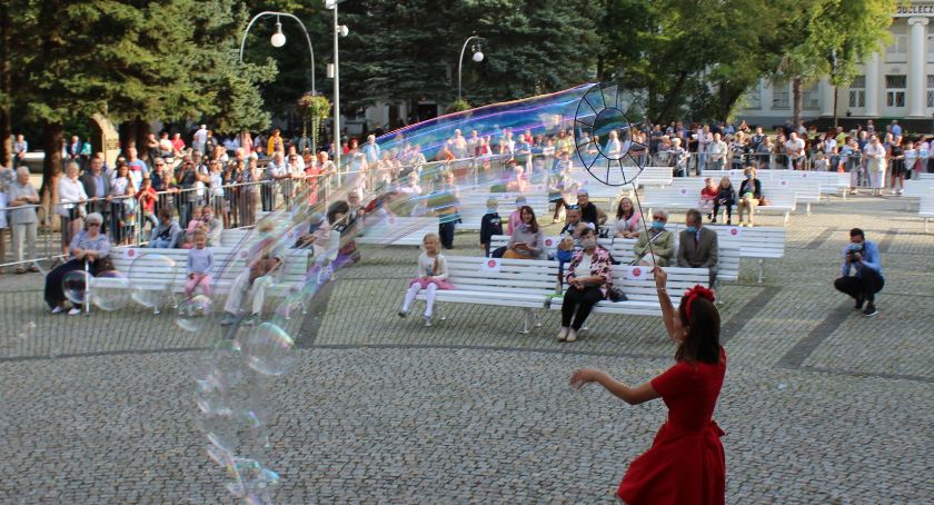 W teatrze wyobraźni z opowiadaczem baśni