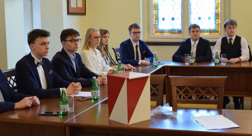 Zbliżają się wybory do MRMI