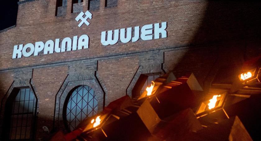 Mija 39. rocznica stanu wojennego w Polsce; upamiętni go m.in. akcja 