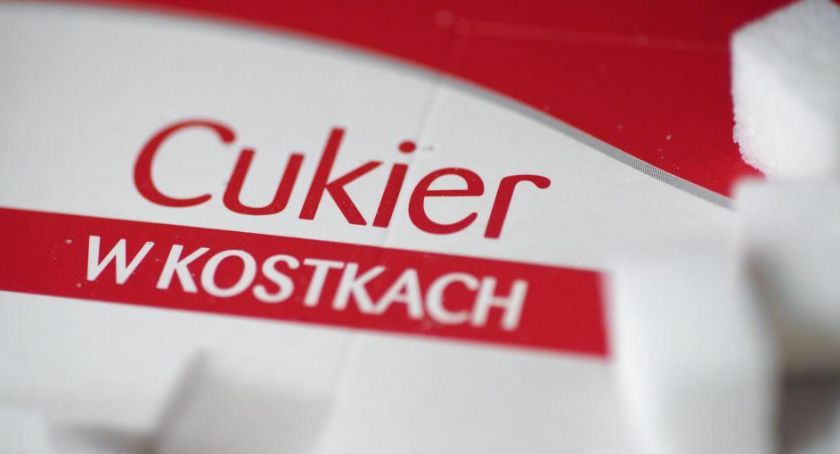 CMR: po wejściu podatku cukrowego średnia cena za litr napojów gazowanych wzrosła o 23 proc.