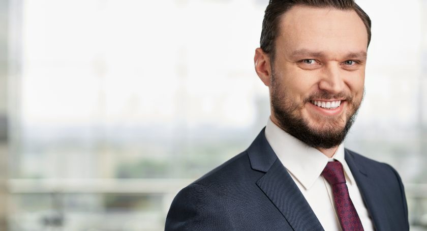 PKO BP: Polacy wybierają domy za miastem