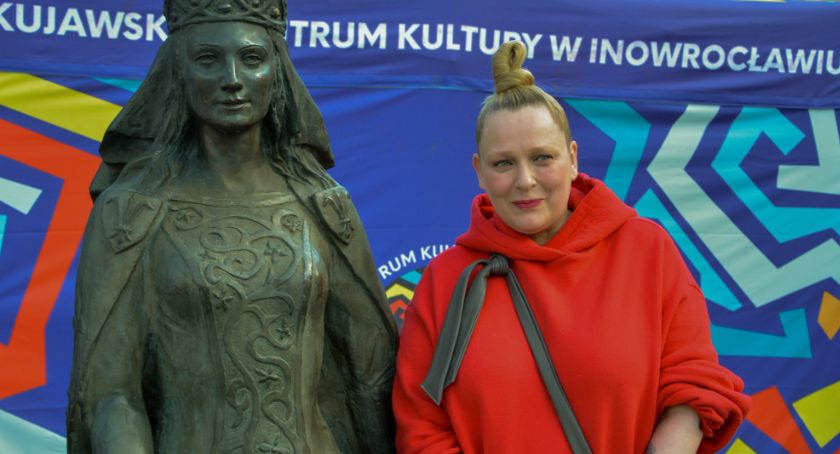 Kasia Nosowska na koniec miasteczka festiwalowego