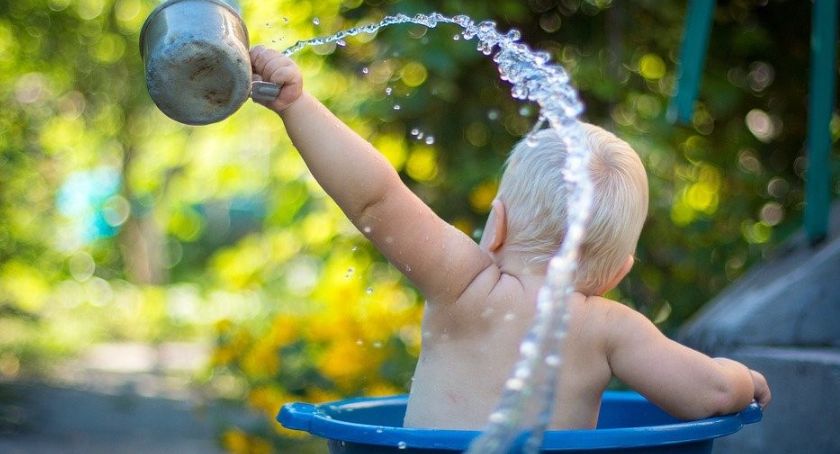 Domowy upcycling, czyli drugie życie wiaderek plastikowych