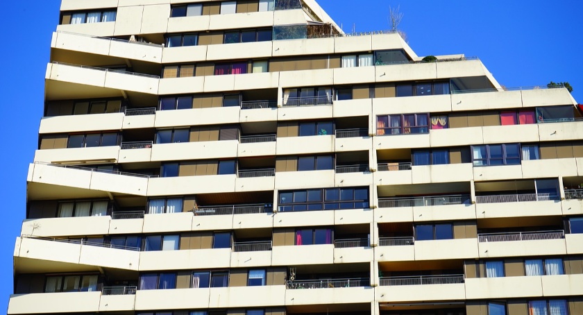Apartamenty nad morzem – które piętro wybrać?