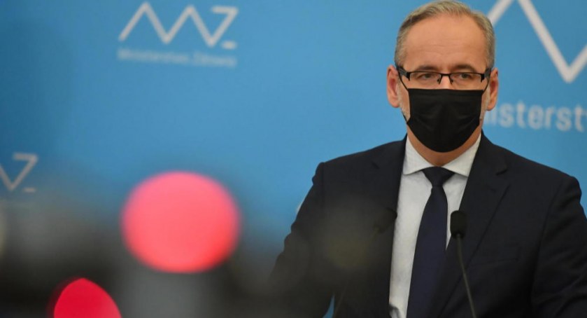 Niedzielski: 14 350 nowych zakażeń koronawirusem; zmarło 709 osób z COVID-19