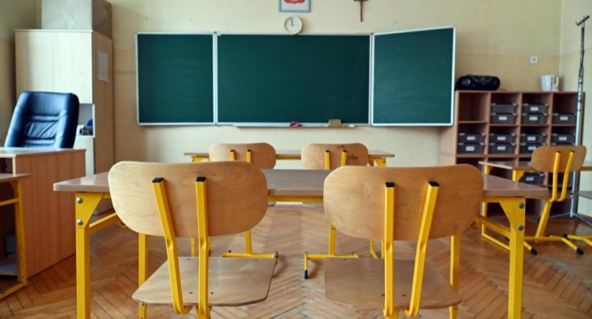 Czarnek: do szkół wraca ponad 4,5 mln uczniów; apeluję do rodziców o obserwowanie stanu zdrowia dzieci