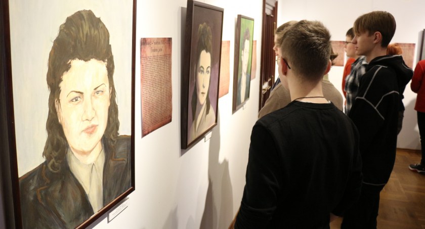 Muzeum, Wyklęte w Muzeum Kasprowicza - zdjęcie, fotografia
