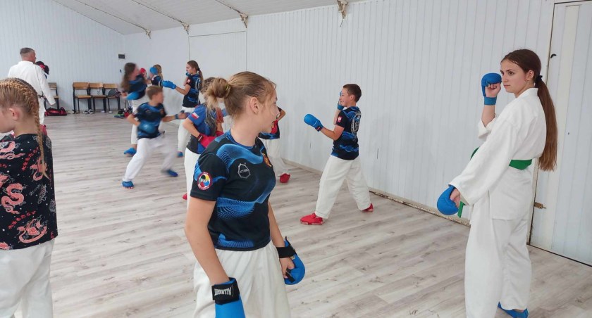 Sporty walki, Zgrupowanie Kadry Inowrocławskiego Klubu Sportowego Karate - zdjęcie, fotografia