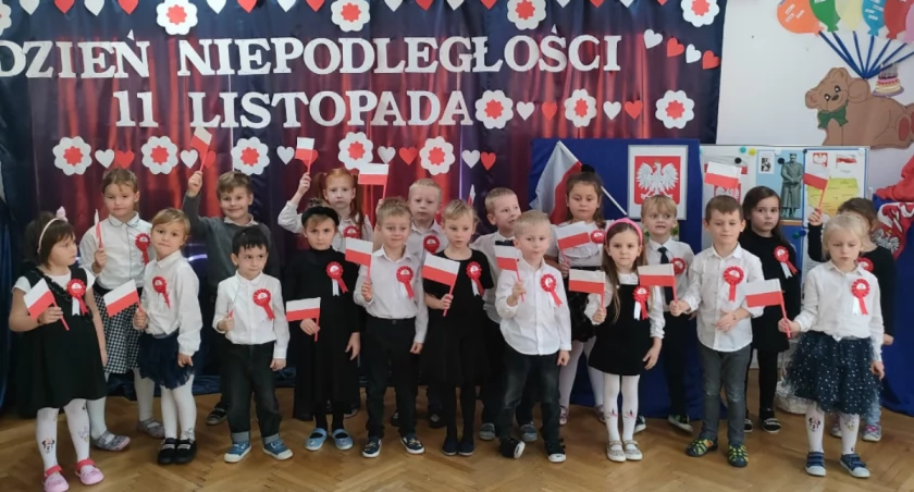 przedszkola, Patriotycznie Muzycznej Krainie - zdjęcie, fotografia