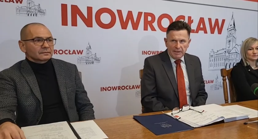 Samorząd, Konferencja prasowa Urzędu Miasta Inowrocławia - zdjęcie, fotografia