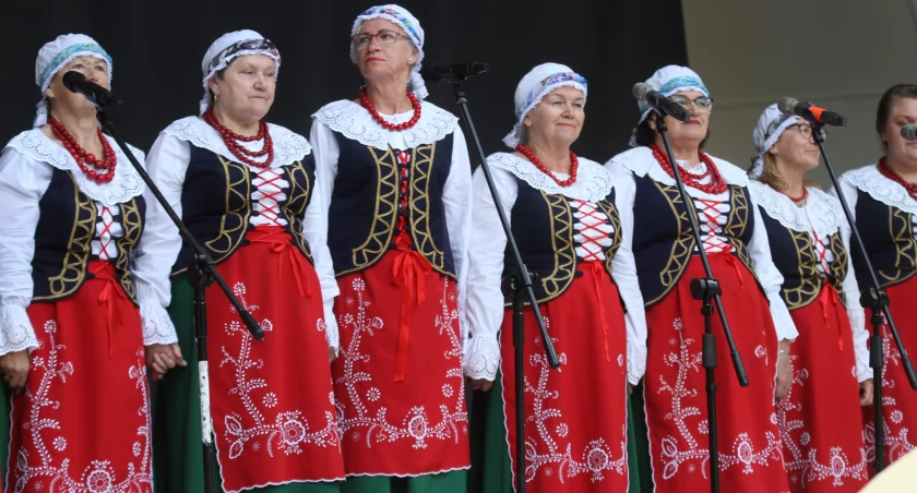 Festyny, Kujawskiego Festiwalu Pieśni Ludowej - zdjęcie, fotografia