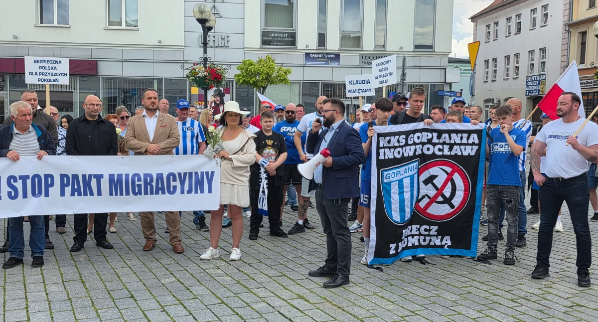 Społeczeństwo2, Protest inowrocławskim Rynku - zdjęcie, fotografia