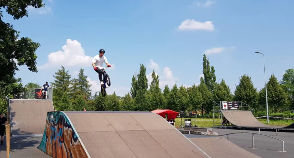 Inne, Inowrocław zyska nową jakość sportową dzięki dotacji modernizację skateparku - zdjęcie, fotografia