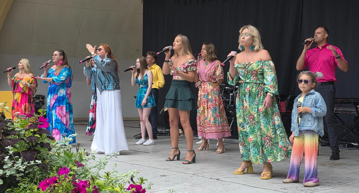 Koncerty, Music zaśpiewał Solankach - zdjęcie, fotografia