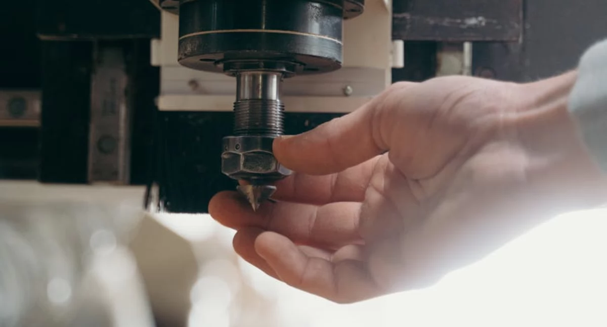Gospodarka, Nowoczesna obróbka Gdyni technologie które zmieniają przemysł - zdjęcie, fotografia