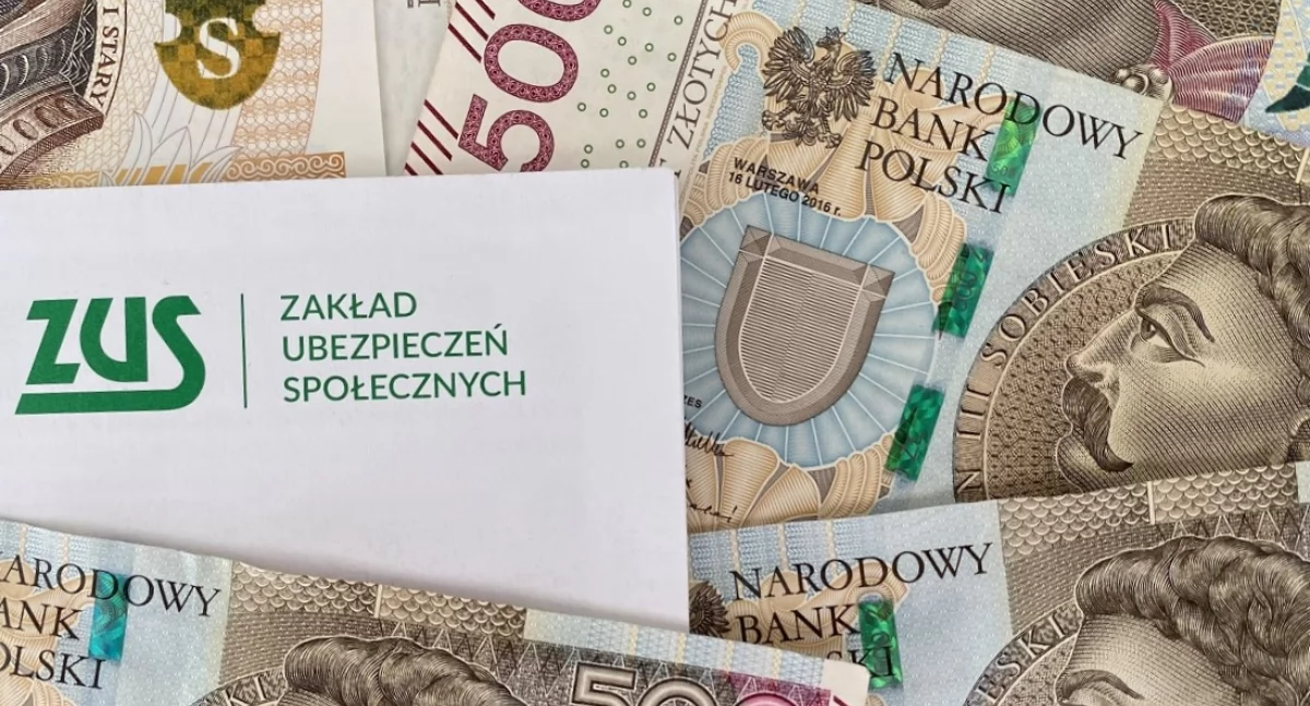 Społeczeństwo2, półroczu obcokrajowcy dostali ramach przeszło złotych [DANE - zdjęcie, fotografia