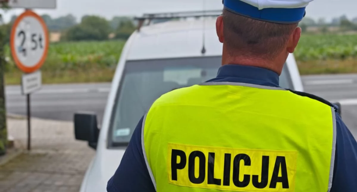 Wypadki drogowe , Wakacje dobiegają końca wracajmy bezpiecznie! - zdjęcie, fotografia