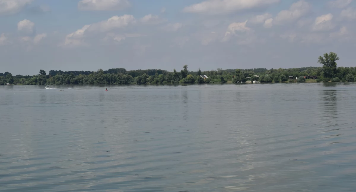 turystyka, Jesienny urlop jeziorem dlaczego warto wybrać właśnie teraz - zdjęcie, fotografia