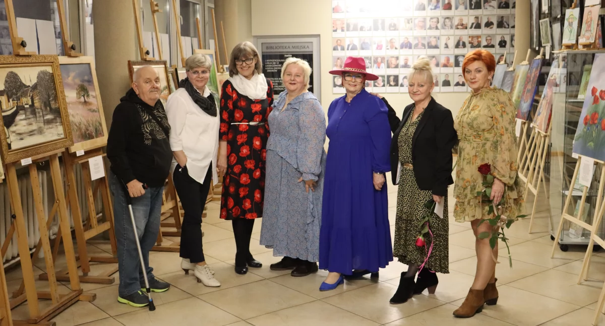 Wystawy, Bibliotece między słowem obrazem - zdjęcie, fotografia