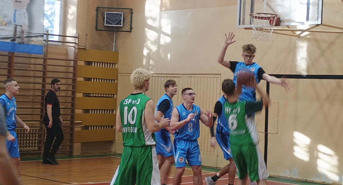 Koszykówka, Koszykarskie Mistrzostwa Powiatu Emocje Pasja Sportowe Widowisko Najwyższym Poziomie! - zdjęcie, fotografia