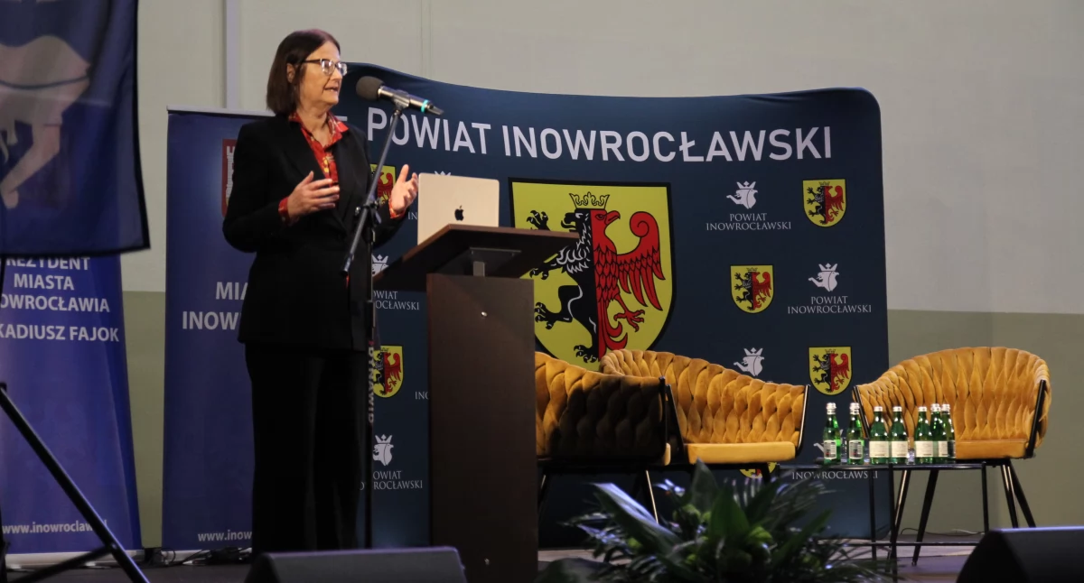 Samorząd, jedności siła wiedzy przewaga - zdjęcie, fotografia