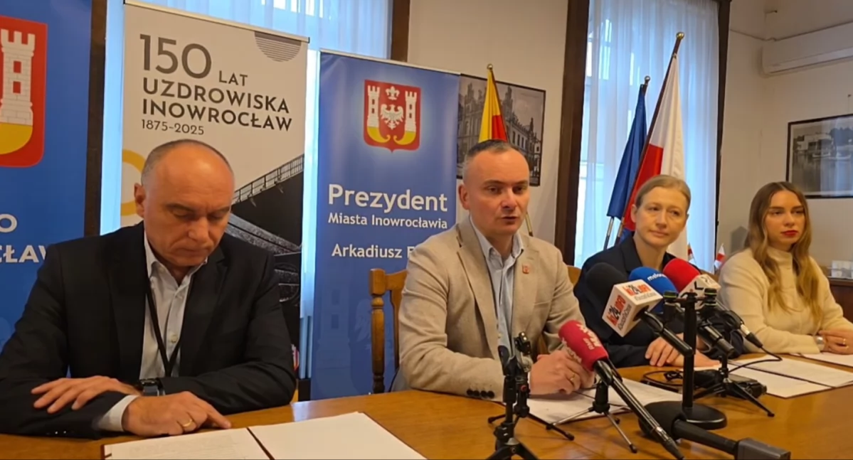 Samorząd, Urząd Miasta inowrocławskiej edukacji - zdjęcie, fotografia