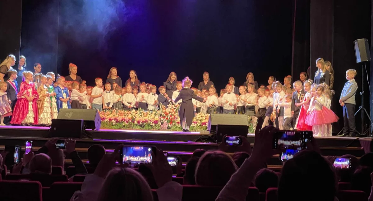 przedszkola, Koncert Noworoczny Muzycznej Krainy - zdjęcie, fotografia