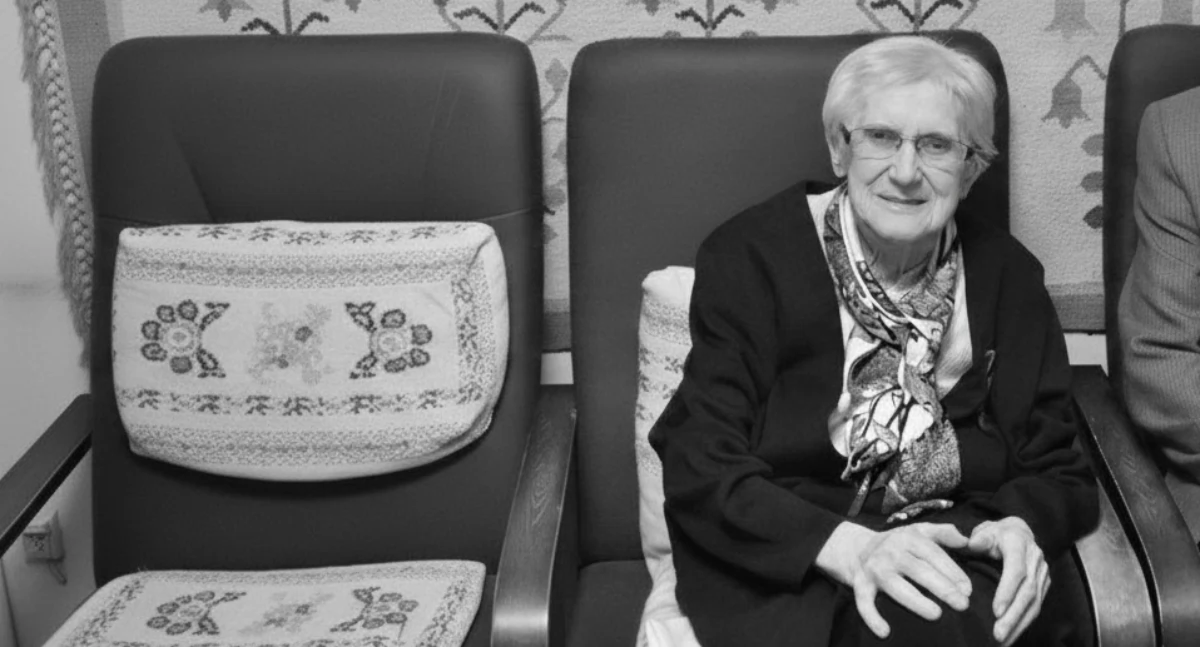 Społeczeństwo2, Zmarła Honora Obywatelka Miasta Inowrocławia - zdjęcie, fotografia