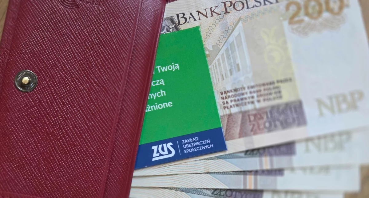 Społeczeństwo2, Przeliczanie emerytur czerwcowych finiszu - zdjęcie, fotografia