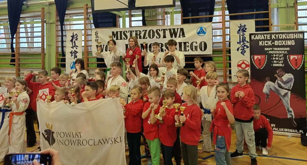 Sporty walki, Sukcesy zawodników Inowrocławskiego Klubu Kyokushin - zdjęcie, fotografia