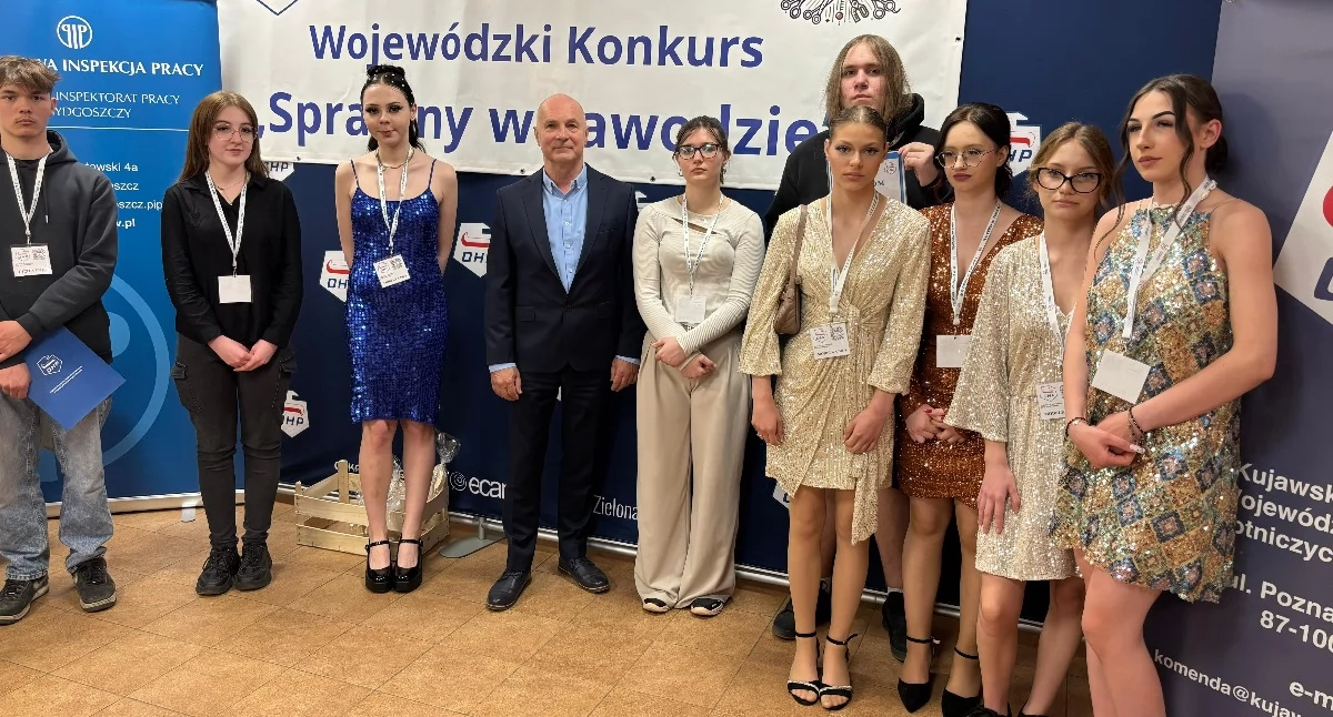 ponadgimnazjalne, Sprawni zawodzie - zdjęcie, fotografia