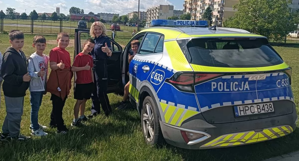 Komunikaty Policja, Kręci bezpieczeństwo lecie - zdjęcie, fotografia