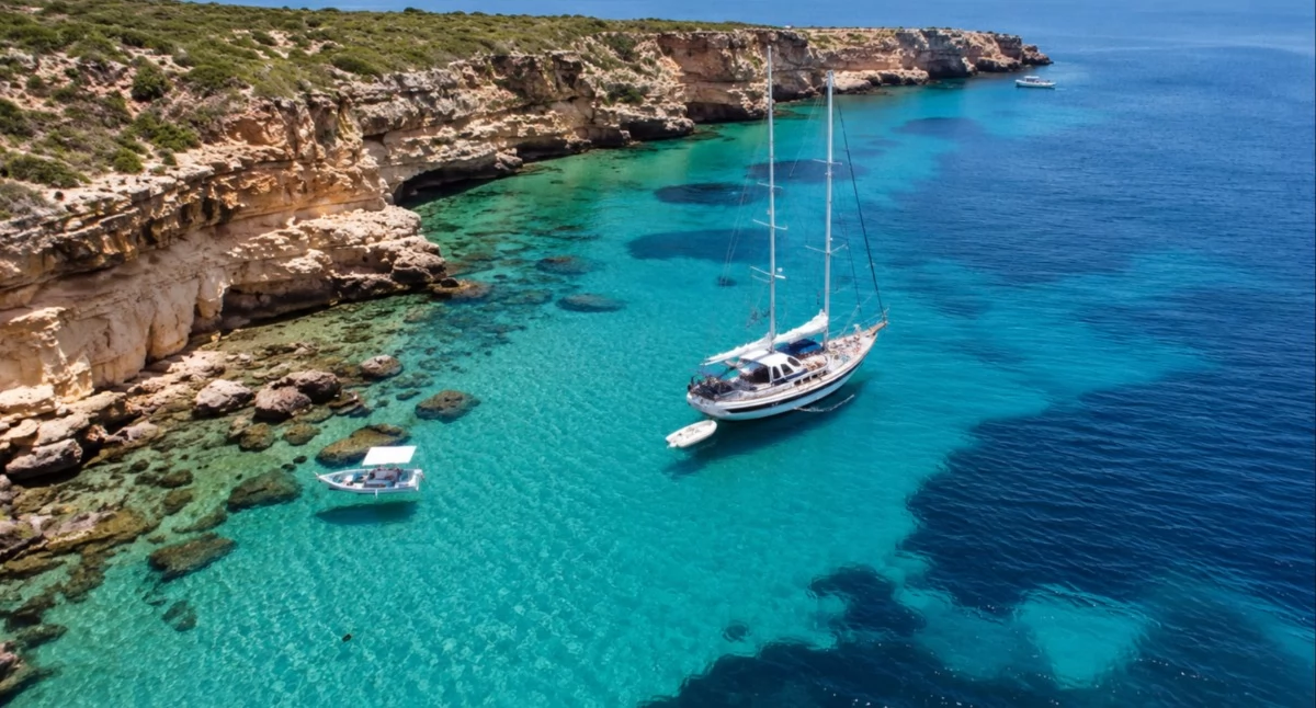 Społeczeństwo2, Hiszpania Ibiza czarter jachtu innych letnich rozrywek - zdjęcie, fotografia