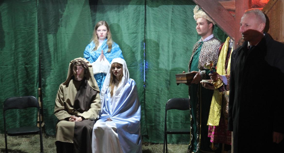 Spotkania, Szopka Kujawska ponownie otwarła wrota - zdjęcie, fotografia