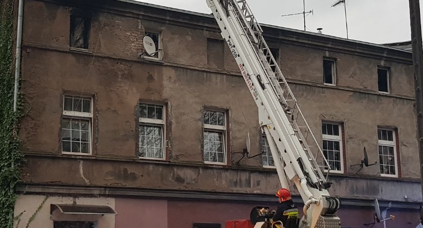 Wkrótce mieszkańcy kamienicy wrócą do swoich mieszkań