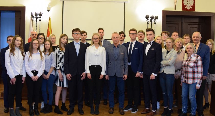 Pierwsza sesja Młodzieżowej Rady Miejskiej