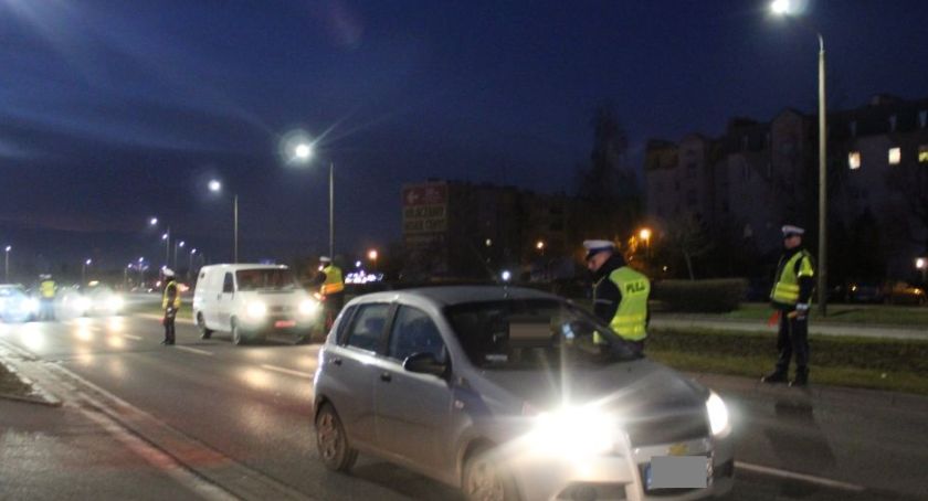 Trzeźwy kierujący - wspólna akcja inowrocławskich policjantów