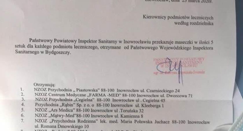 Po 5 maseczek na przychodnię...