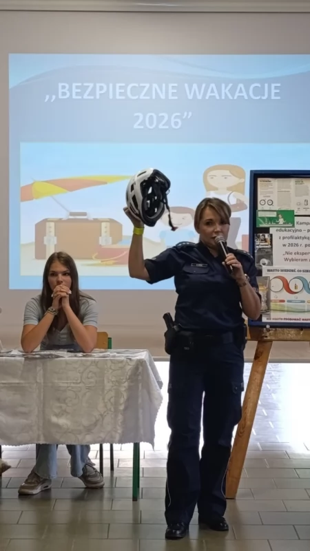 Z policjantami o bezpieczeństwie w czasie wakacji