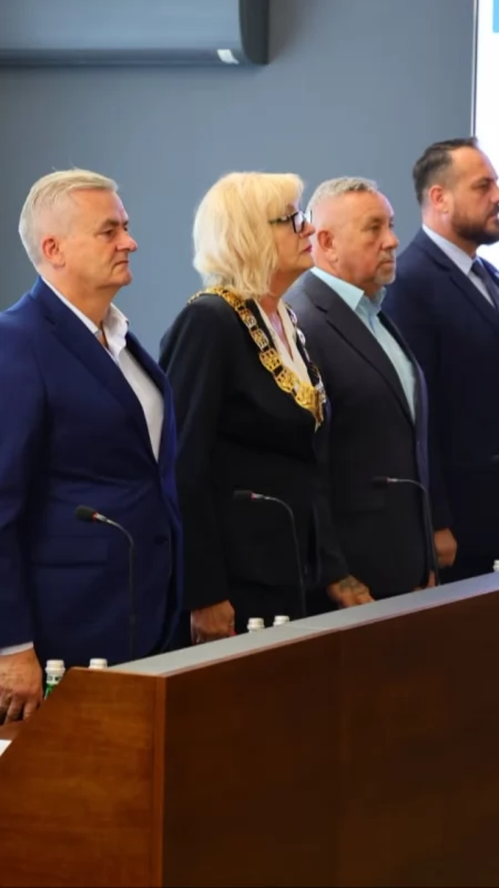 Rada Powiatu Inowrocławskiego zaskarży decyzję wojewody do WSA