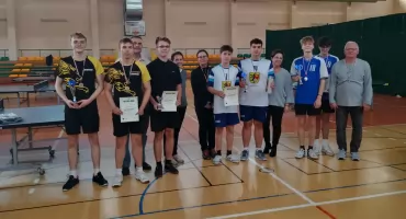 Triumf II LO i Kobylnik w Mistrzostwach Powiatu! Tenisowy popis młodych talentów