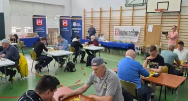 Szachiści walczą o punkty