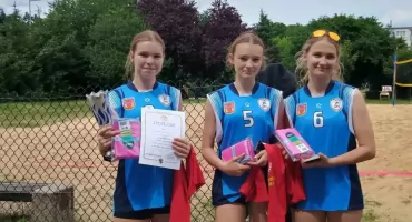 Siatkarki Czwórki tuż za podium w Finale Wojewódzkim