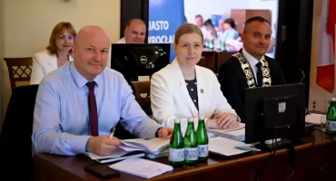Prezydent Arkadiusz Fajok z wotum zaufania i absolutorium za 2025 rok